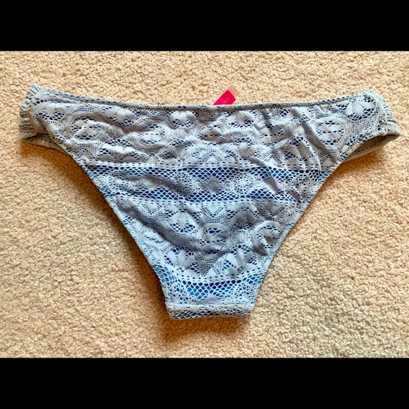 Victoria Secret Bandeau Bikini Set - Picture 4 of 6